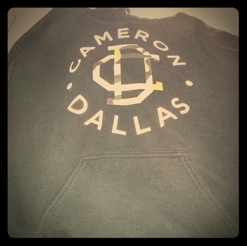 Cameron Dallas sweatshirt